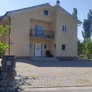 Barbara , Podhum Kroatien