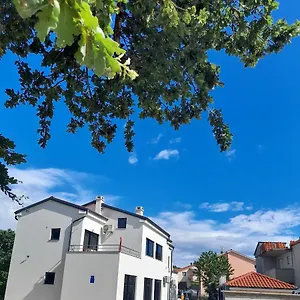 Iggy , Malinska Kroatien
